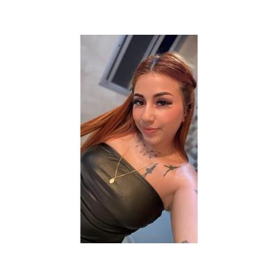 JUGUETONA SENSUAL Y FIESTERA . . . SALIDAS