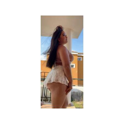 MORENA DIVERTIDA Y CARIÑOSA
