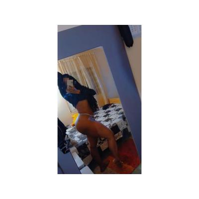 CHUPA POLLAS A PELO X100 COPA GRATIS