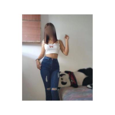 HOLA CHICOS LA HERMOSA SOFIA