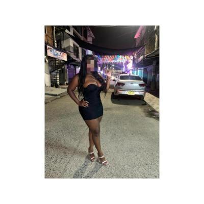 LATINA  COMPLACIENTE Y JUGUETONA🫦