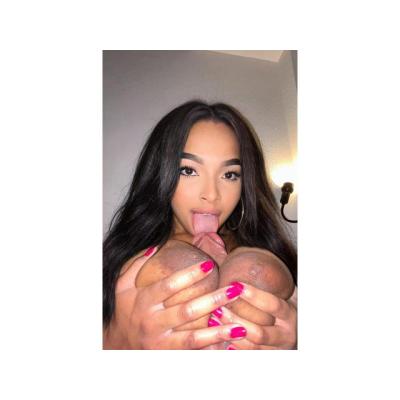 DISPUESTA A TODO NINFOMANA