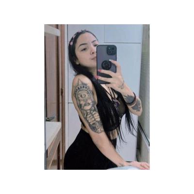 TU DELGADITA SUPER ATRACTIVA Y ARDIENTE 24/7