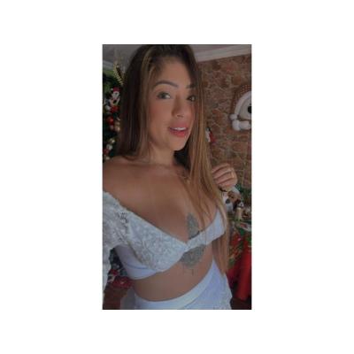 UNA EXPERIENCIA UNICA CON ESTA NENA EN ELCHE