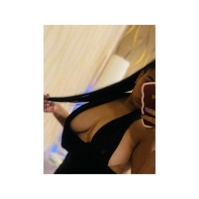 VEN A MIS BRAZOS TE CONSIENTO…