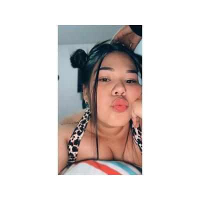 MAY-QUIERO QUE SEAS MI MACHO EN LA CAMA