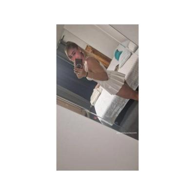 SOY UNA CHICA JOVEN DE HONDURAS DE LUJO