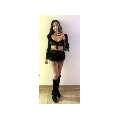 NIÑITA ATREVIDA Y FIESTERA/ SALIDAS 24hrs