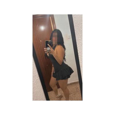 DAMA SENSUAL, CACHONDA Y COMPLACIENTE