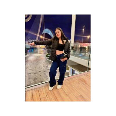 Colombiana extrovertida y folladora