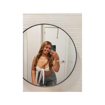 MORENA CON GANAS DE TODO