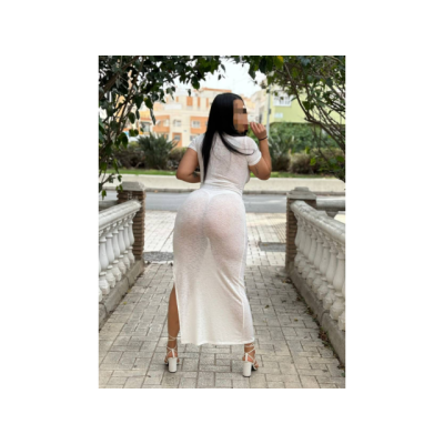 EXOTICA LATINA EN BUSCA DE PLACER 