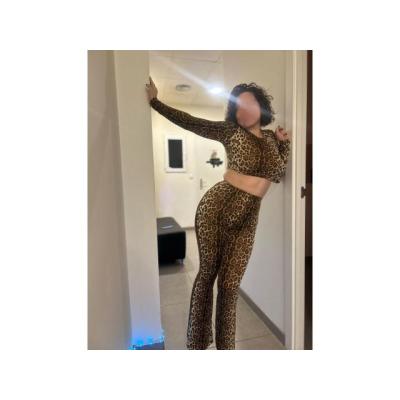 MADURITA CACHONDAESPERANDO POR TI