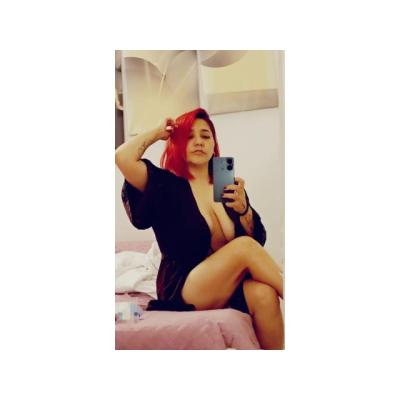 MADURITA MUY JUGUETONA CON GANAS DE POLLA