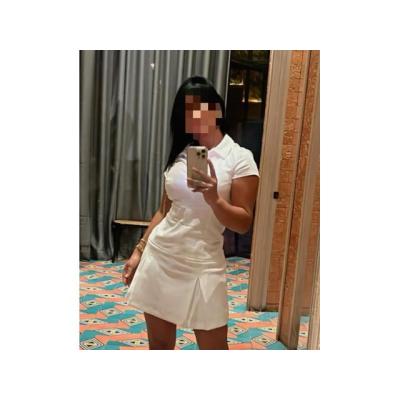 ZOE VENEZOLANA CARIÑOSA Y TIERNA