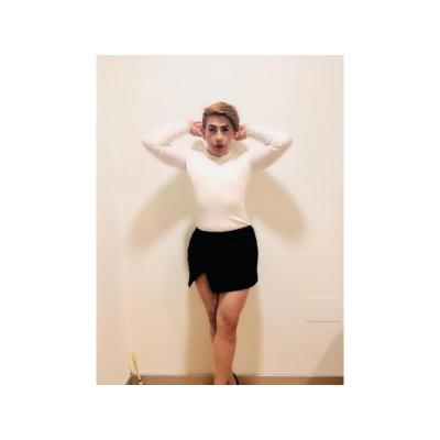 VICKY UNA TRANS SEDUCTORA Y COMPLACIENTE