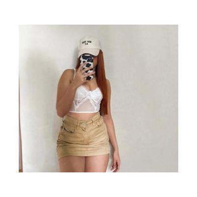 SOY UNA JOVEN BIEN CALIENTE