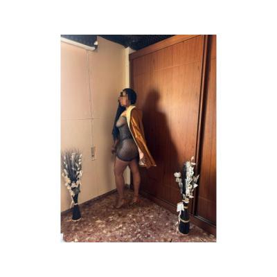 SENSUAL SCORT DE PIEL MORENA