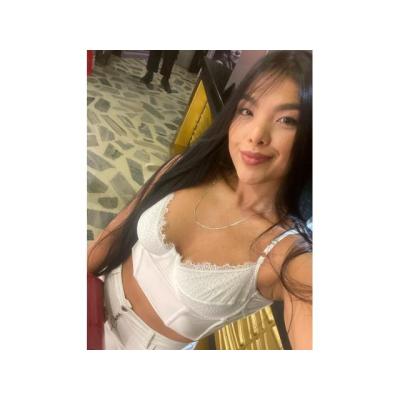 SEXY CHICA  APASIONADA. . . SALIDAS