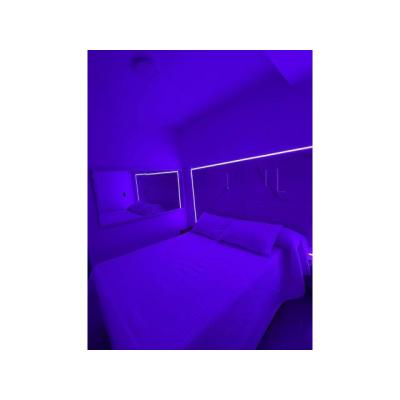 Plaza exclusivo Almería necesita Chicas