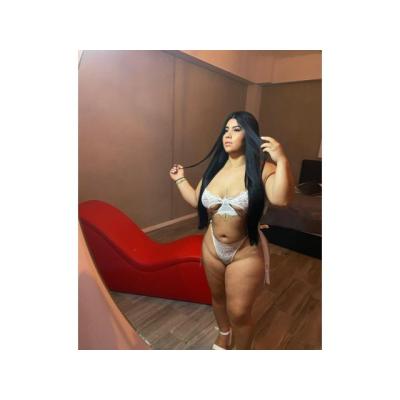 HERMOSA JOVENCITA EN ELDA