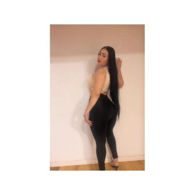 BASTANTE HUMEDA Y SOLO PARA TI 