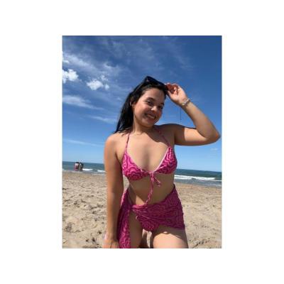 ALEXANDRA JOVENCITA ATREVIDA