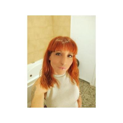 (I) HERMOSA CHICA ANDALUZA MUY CARIÑOSA