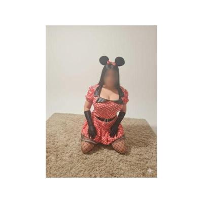 Marcela mirada sexi y de mente abierta