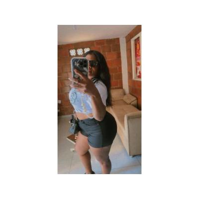 CACHONDISIMA CALIENTE
