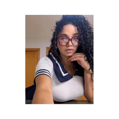NRUBI Latina lujuria ven compruébalo