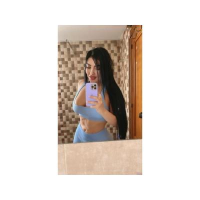 TETAS GRANDES Y HERMOSO ROSTRO