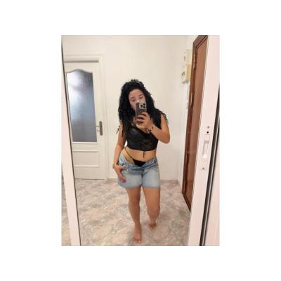 RUBI Latina lujuria ven compruébalo