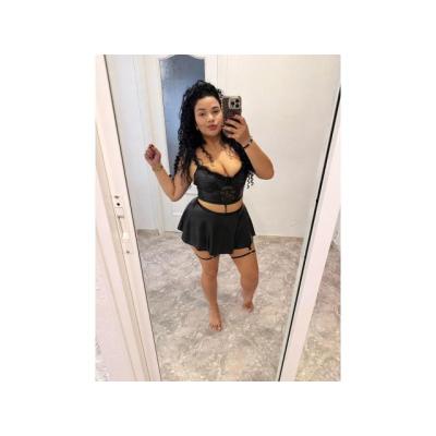 RUBI Latina lujuria ven compruébalo