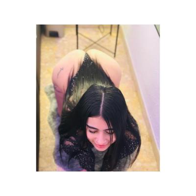EXTROVERTIDA, SENSUAL Y ARDIENTE
