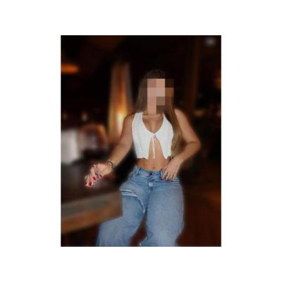 NVANESSA Mujer VIP y de lujo Latina ven