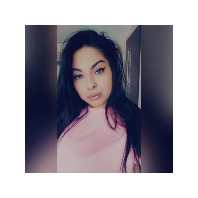 Renatha, muy bonita