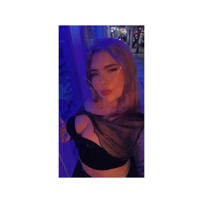 SAMANTHA tu chica LATINA ideal para