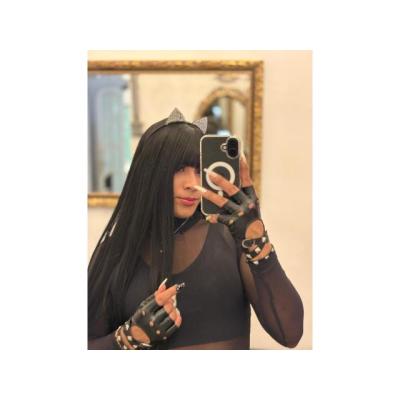 (L) UNA TRANS EXTROVERTIDA Y AGRADABLE