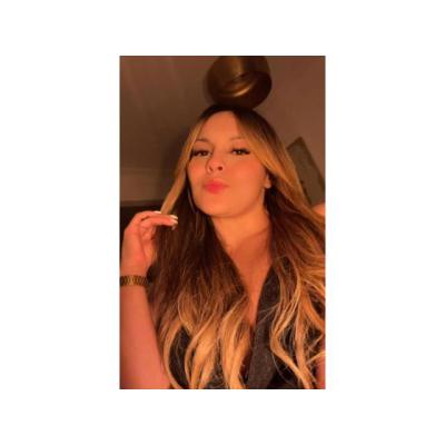 (L) UNA RUBIA INIGUALABLE