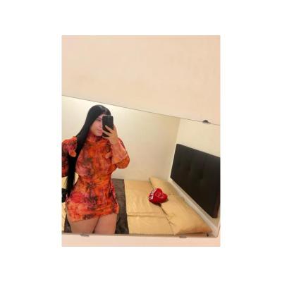 CON MUCHAS GANAS DE CONOCERTE. . .