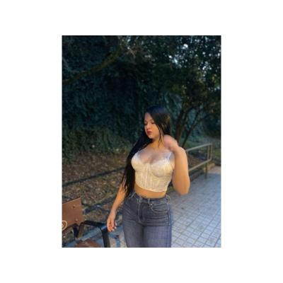 QUIERO SENTIR COMO TE CORRES DENTRO DE MI