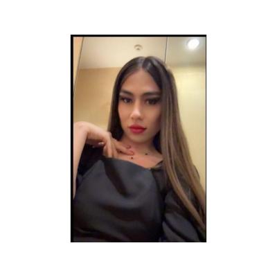 TRANS SENSUAL Y JUGUETONA