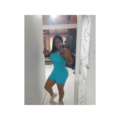 UNA MADURITA EXPERTA MAMANDO POLLA