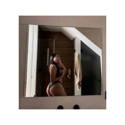 DIVORCIADA EN BUSCA DE PLACER