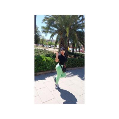 LA NIÑA DE TUS SUEÑOS