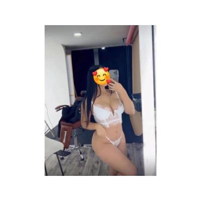 JOVENCITA CALIENTE EN VALENCIA