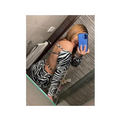 CACHONDA Y FIESTERA SEXO A TOPE