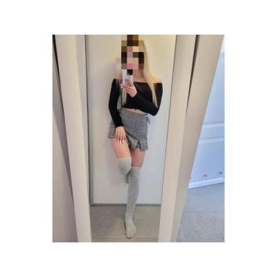 DANIELA RUBITA MUY CACHONA