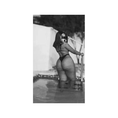 UNA GUARRITA LISTA PARA TRAGARSE TU LECHITA